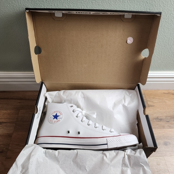 ❗️NWT❗️Converse Chuck Taylor All Star Leather White High Top Shoe Size 11 - Picture 11 of 13